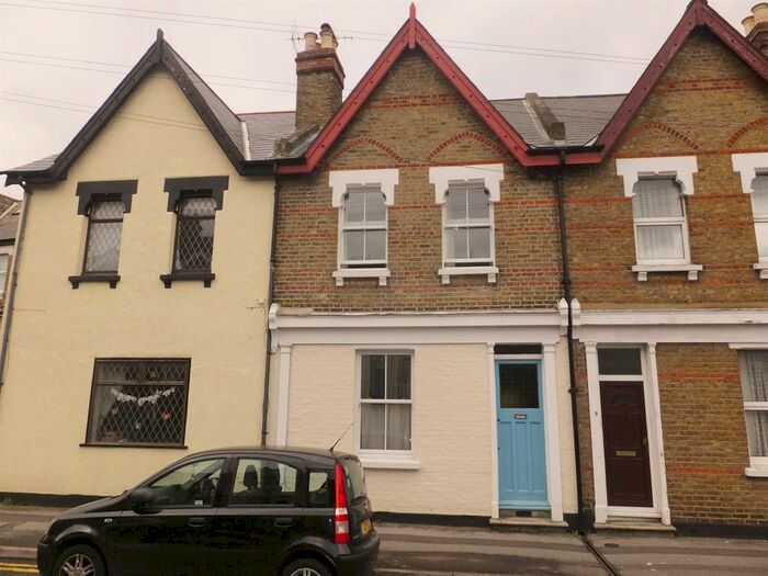 2 Bedroom Terraced House To Rent In Westcroft Road, Wallington, Surrey, SM6