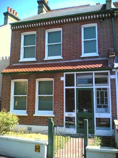 3 Bedroom End Of Terrace House To Rent In Silverleigh Road, Thornton Heath, CR7