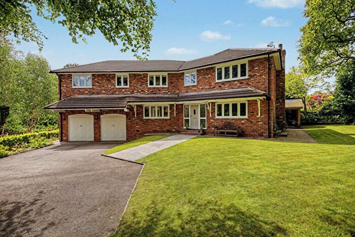 4 Bedroom Detached House For Sale In Ardenbrook Rise, Prestbury, SK10