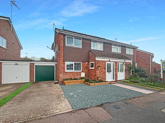 3 Bedroom Semi Detached House For Sale In Valfreda Way, Wivenhoe, Colchester, CO7
