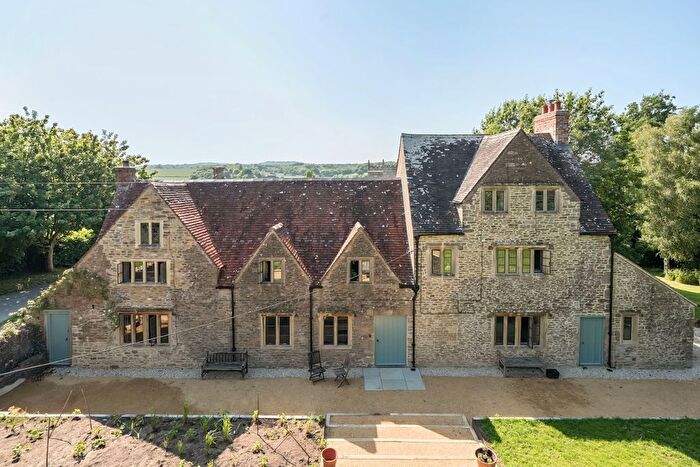 5 Bedroom Detached House To Rent In Cloford, Frome, BA11