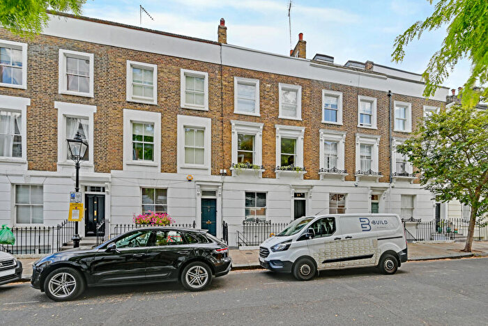 2 Bedroom Apartment For Sale In Edis Street, London, NW1