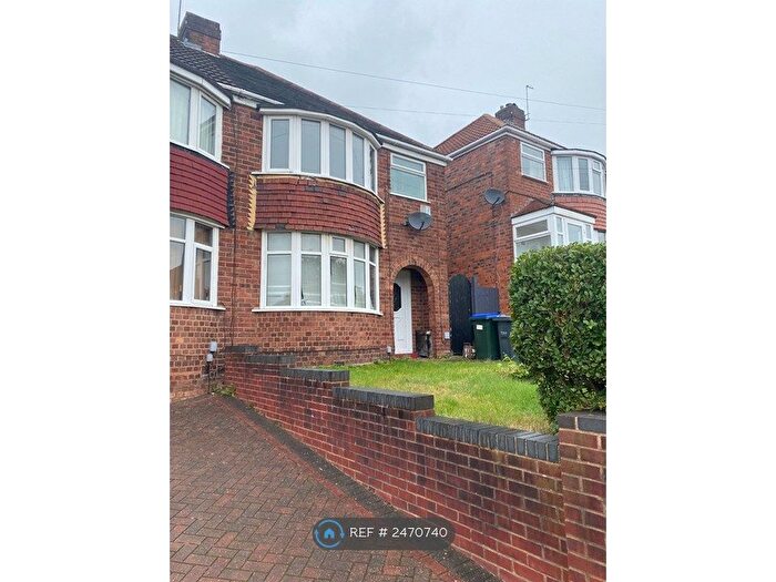 3 Bedroom Semi-Detached House To Rent In Appleton Avenue, Birmingham, B43