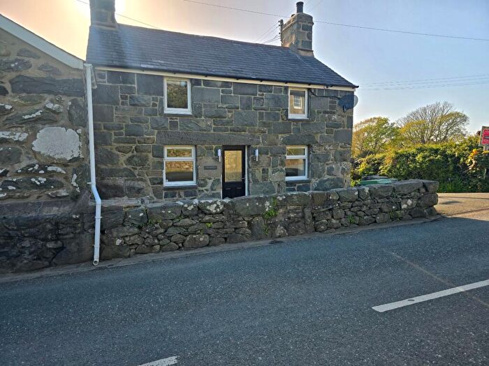 2 Bedroom Semi Detached House For Sale In Frondeg, Dyffryn Ardudwy, LL44