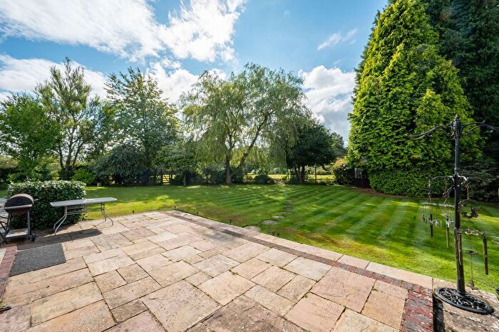 5 Bedroom Detached House For Sale In Denne Park, Horsham, RH13