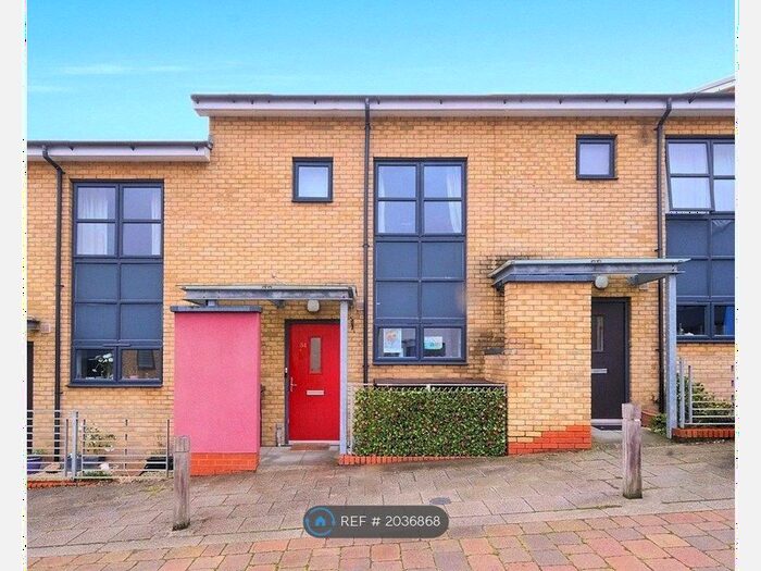 2 Bedroom Terraced House To Rent In Courtyard Mews, Greenhithe, DA9