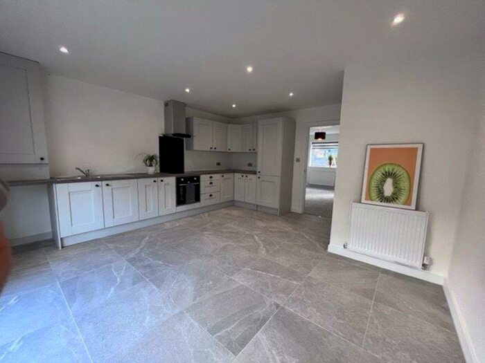 3 Bedroom Semi-Detached House To Rent In Vale Street, Bacup, OL13