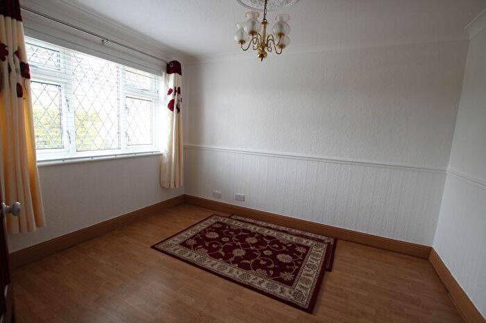 2 Bedroom Detached Bungalow To Rent In Batley Court, Bristol, BS30