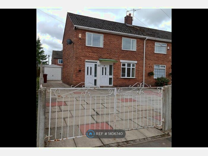3 Bedroom End Of Terrace House To Rent In Bordley Walk, Manchester, M23