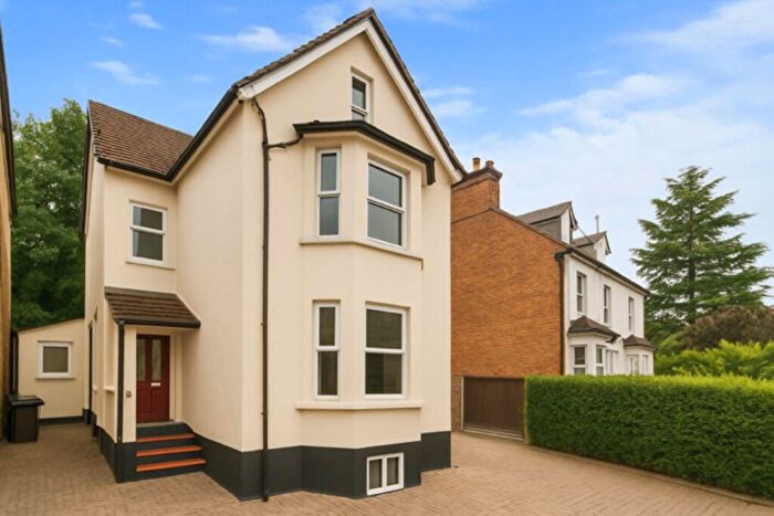 6 Bedroom Detached House For Sale In Alma Road, St. Albans, AL1