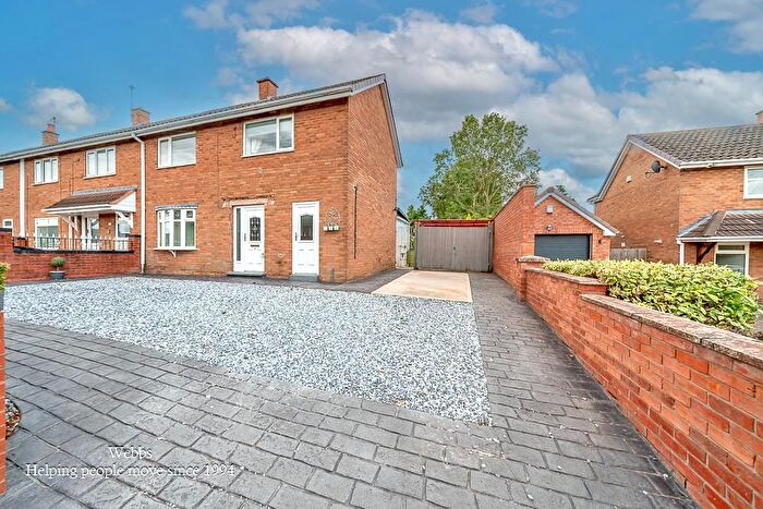 2 Bedroom End Terrace House For Sale In Estridge Lane, Walsall, WS6