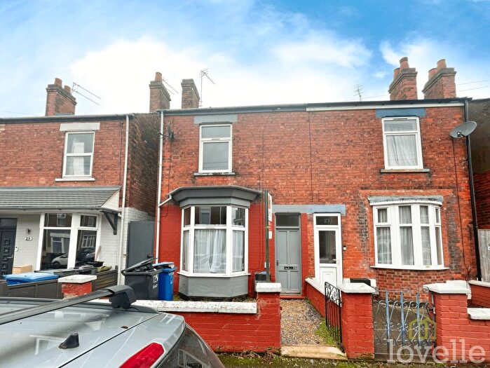 3 Bedroom Semi-Detached House To Rent In Grey Street, Gainsborough, DN21