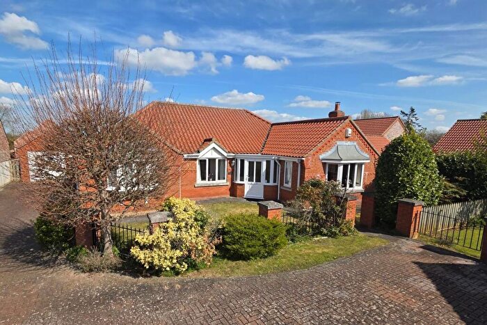 3 Bedroom Detached Bungalow For Sale In The Brambles, Helpringham, NG34