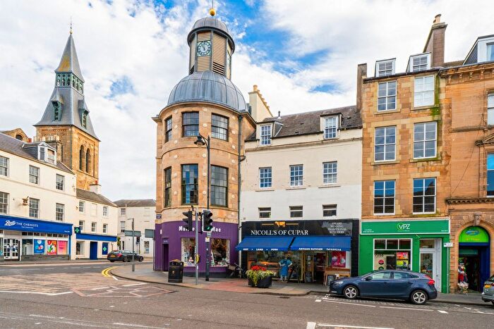 2 Bedroom Flat For Sale In Crossgate, Cupar, KY15