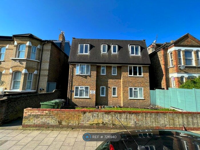1 Bedroom Flat To Rent In Ellison Road, London, SW16