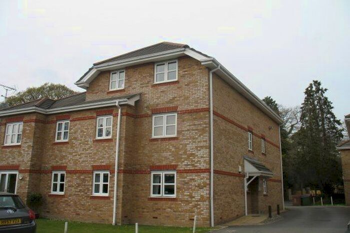 2 Bedroom Flat To Rent In 445 Winchester Road, Southampton SO16