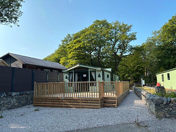2 Bedroom Mobile/park Home For Sale In Bigland Hall Caravan Park, Newby Bridge, LA12