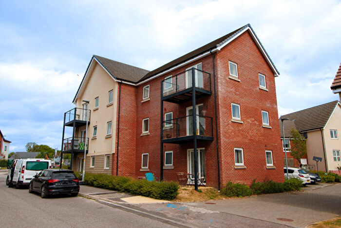 1 Bedroom Flat For Sale In Davies Road, Salisbury, SP4