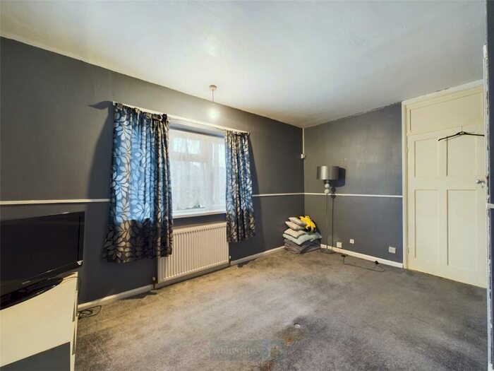 3 Bedroom Terraced House For Sale In Arnside Road, Nottingham, Nottinghamshire, NG5