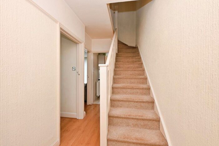 3 Bedroom Terraced House For Sale In Tynemouth Drive, Enfield, EN1