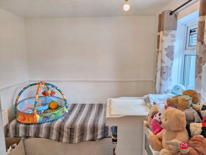 3 Bedroom Terraced House For Sale In Fifth Avenue, Clase, Swansea, SA6