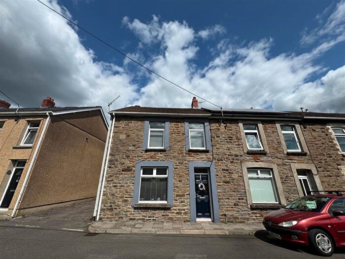2 Bedroom End Of Terrace House For Sale In Western Terrace, Cross Keys, Newport, NP11