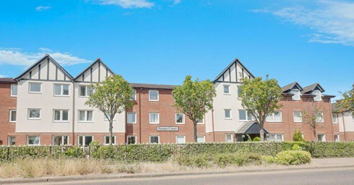 1 Bedroom Retirement Property For Sale In Flat Burges Court, Station Road, Southend-on-Sea, Essex, SS1