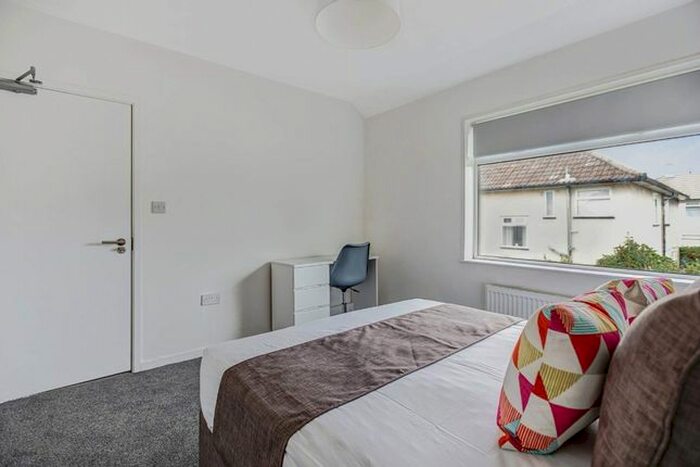 4 Bedroom Semi-Detached House To Rent In Greystoke Avenue, Southmead, Bristol, BS10
