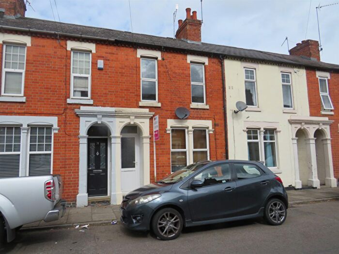 3 Bedroom Terraced House To Rent In Althorp Road, Northampton, NN5