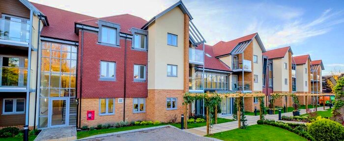 1 Bedroom Flat To Rent In London Road, St.Albans, AL1