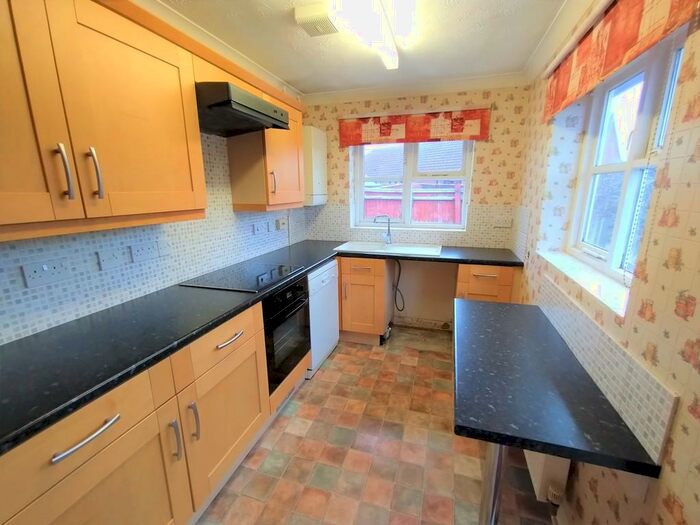 2 Bedroom Semi-Detached Bungalow For Sale In Nicolette Way, Spalding, PE11