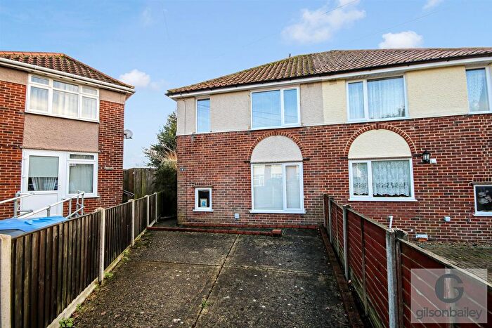 2 Bedroom Semi Detached House For Sale In Mendham Close, Norwich, NR1