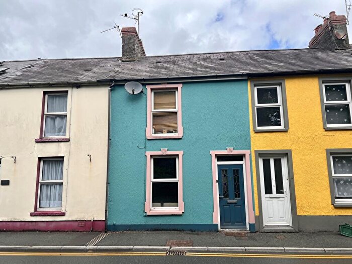 2 Bedroom Terraced House For Sale In New Road, Llandovery, Carmarthenshire., SA20
