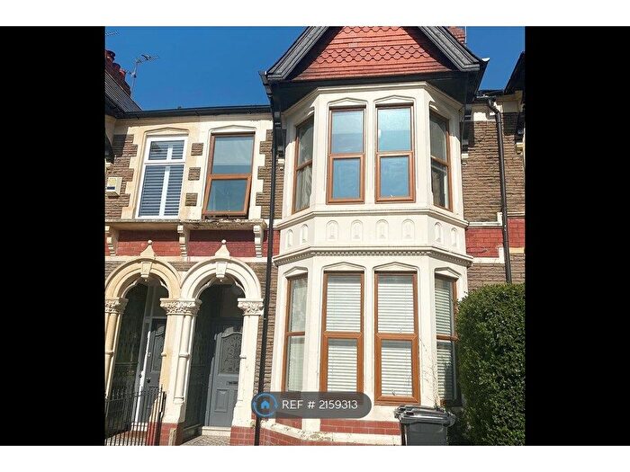 2 Bedroom Flat To Rent In Penylan, Cardiff, CF24