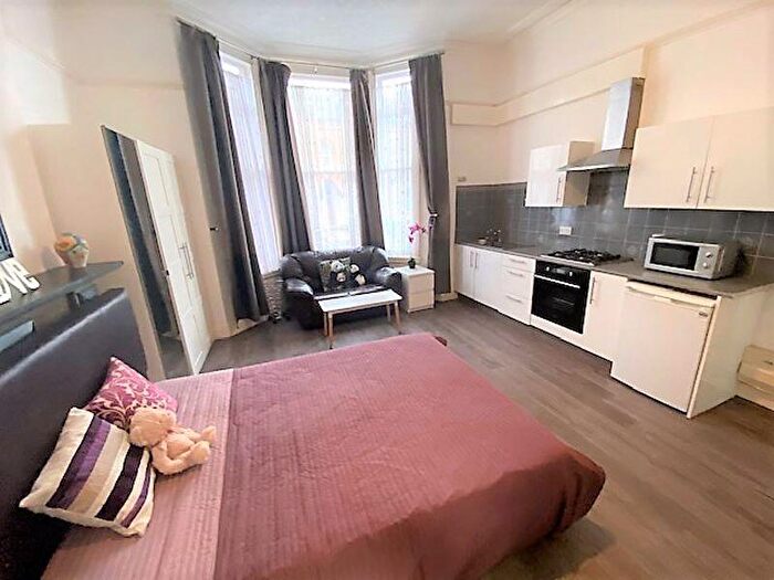 Detached House For Sale In Stanmore Road, Birmingham, B16