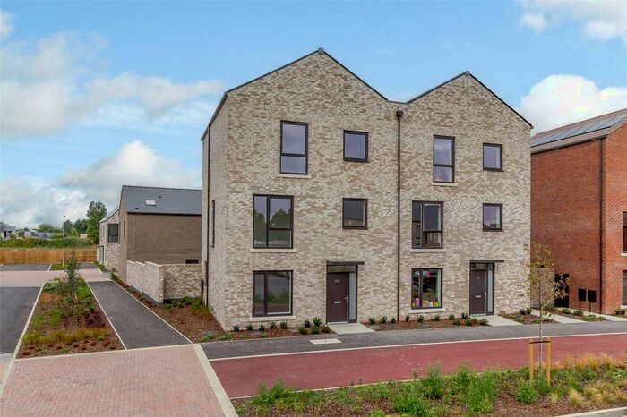 5 Bedroom Semi-Detached House To Rent In Marleigh Avenue, Cambridge, CB5