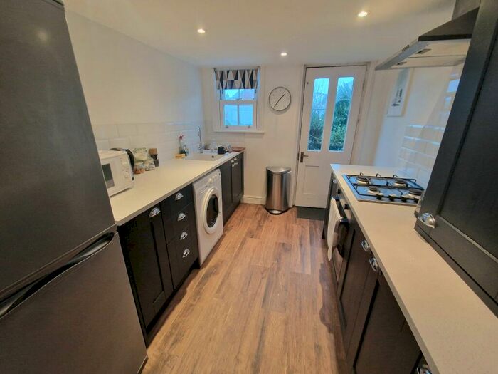 1 Bedroom Apartment To Rent In Westbrook Gardens, Margate, CT9