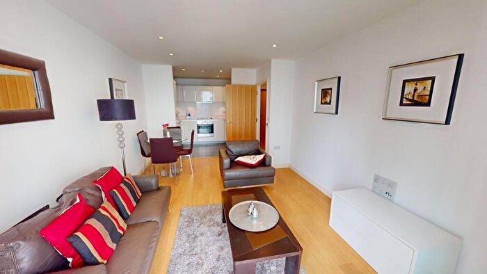 1 Bedroom Apartment To Rent In Waterhouse Apartments, Saffron Central Square, Croydon, CR0