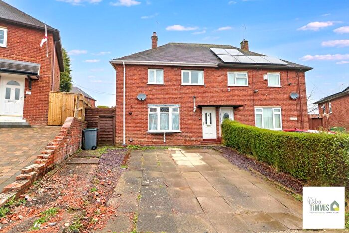 3 Bedroom Semi Detached House For Sale In Fitzherbert Road, Sneyd Green, Stoke-On-Trent, ST1