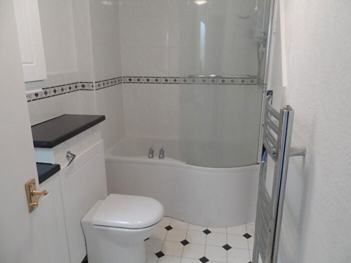 Studio To Rent In Hardy Street, Maidstone, ME14