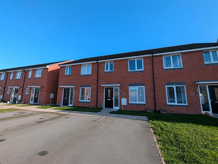 3 Bedroom Terraced House For Sale In Bobbin Crescent, Darlington, DL1