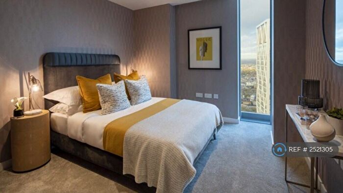 3 Bedroom Flat To Rent In Marsh Wall, London, E14