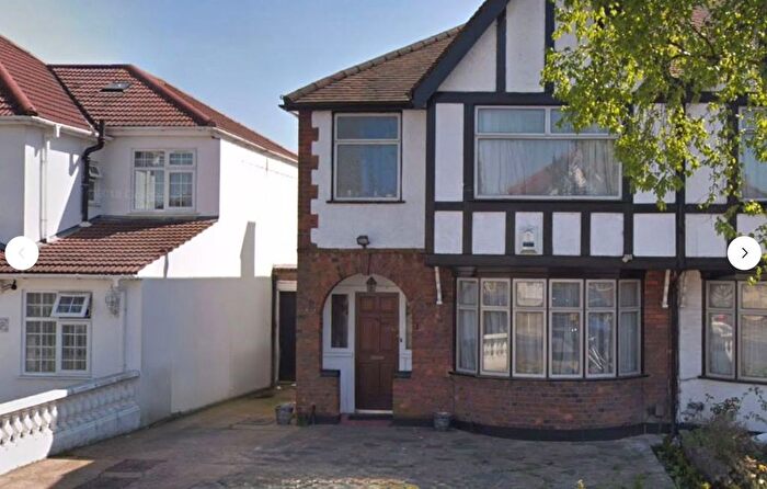 3 Bedroom Semi Detached House For Sale In Holmstall Avenue, Edgware, HA8