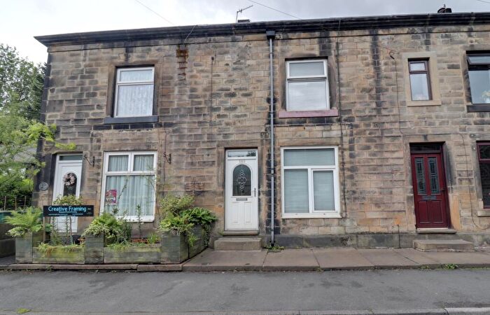 4 Bedroom Terraced House For Sale In Rochdale Road, Todmorden, OL14