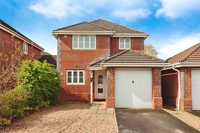 3 Bedroom House To Rent In Thomas Avenue, Emersons Green, Bristol, BS16