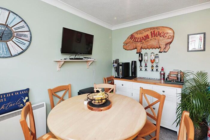 2 Bedroom Apartment For Sale In Vesey Road, Sutton Coldfield, B73