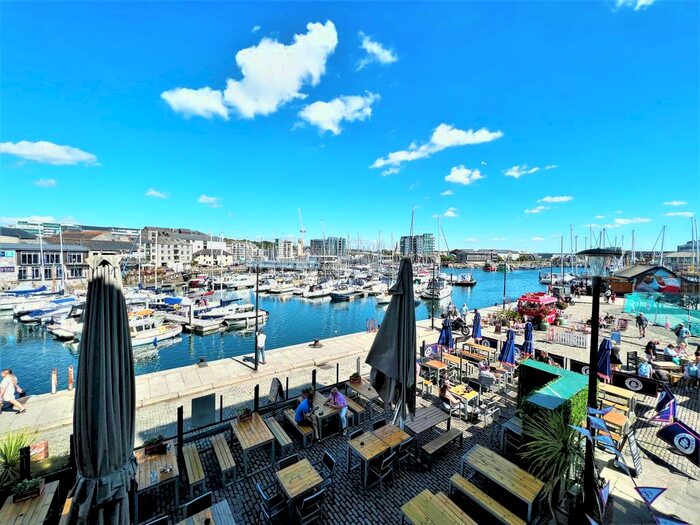 1 Bedroom Flat To Rent In Quay Road, Plymouth, PL1