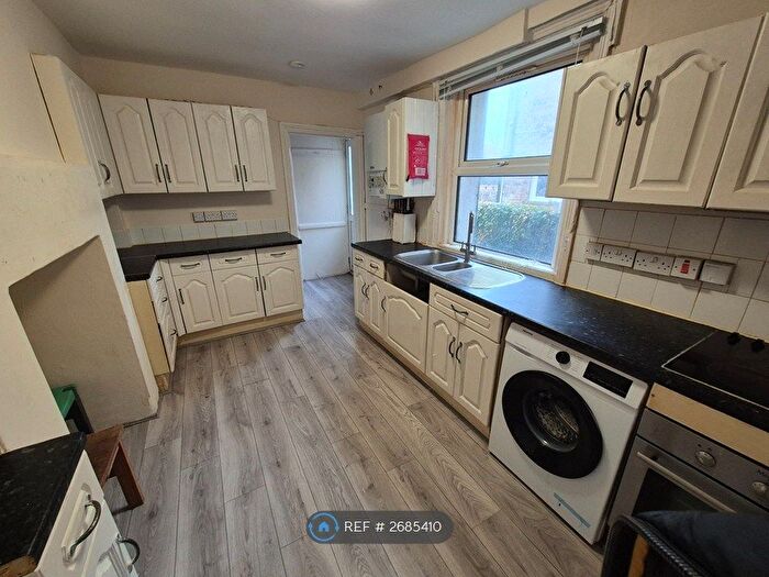 1 Bedroom Flat To Rent In Canterbury Road, Margate, CT9