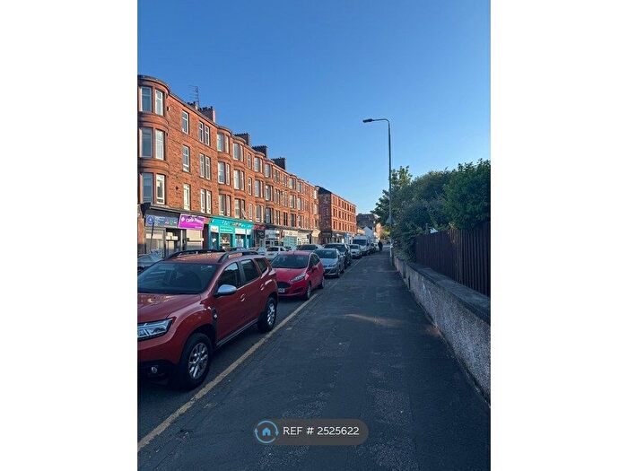 3 Bedroom Flat To Rent In Clarkston Road, Glasgow, G44
