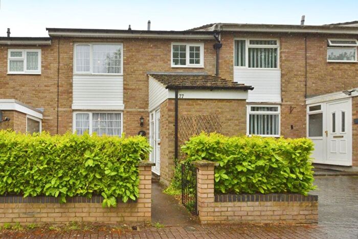 3 Bedroom House For Sale In Malletts Close, Stony Stratford, Milton Keynes, Buckinghamshire, MK11